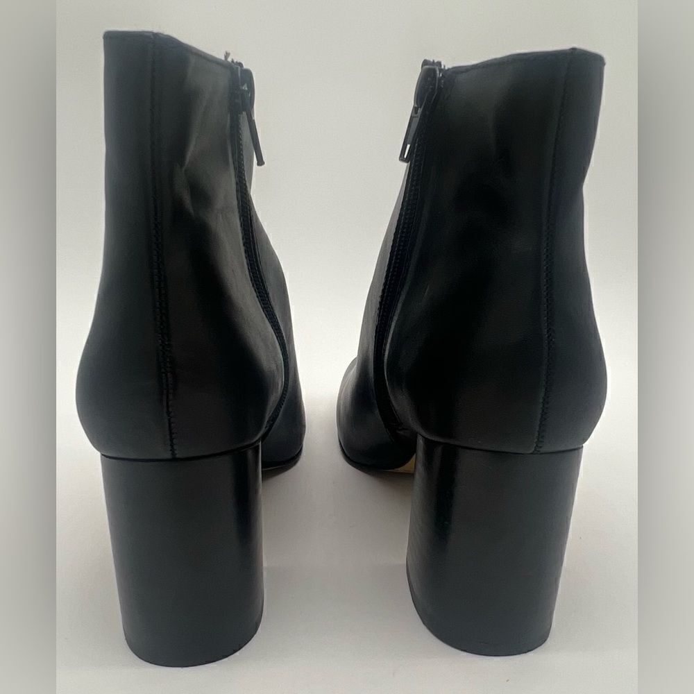 Sold on Mercari! BELLA VITA Women's Wilma Square Toe Ankle Boots Black Size 7 - Picture 9 of 11